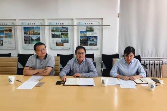 说明:F:\A-网站-NEW2019\03党建工作\2019-09-18 北航校友联络发展处召开全处会议\002.jpg